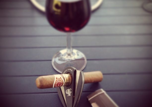 Cigar with wine